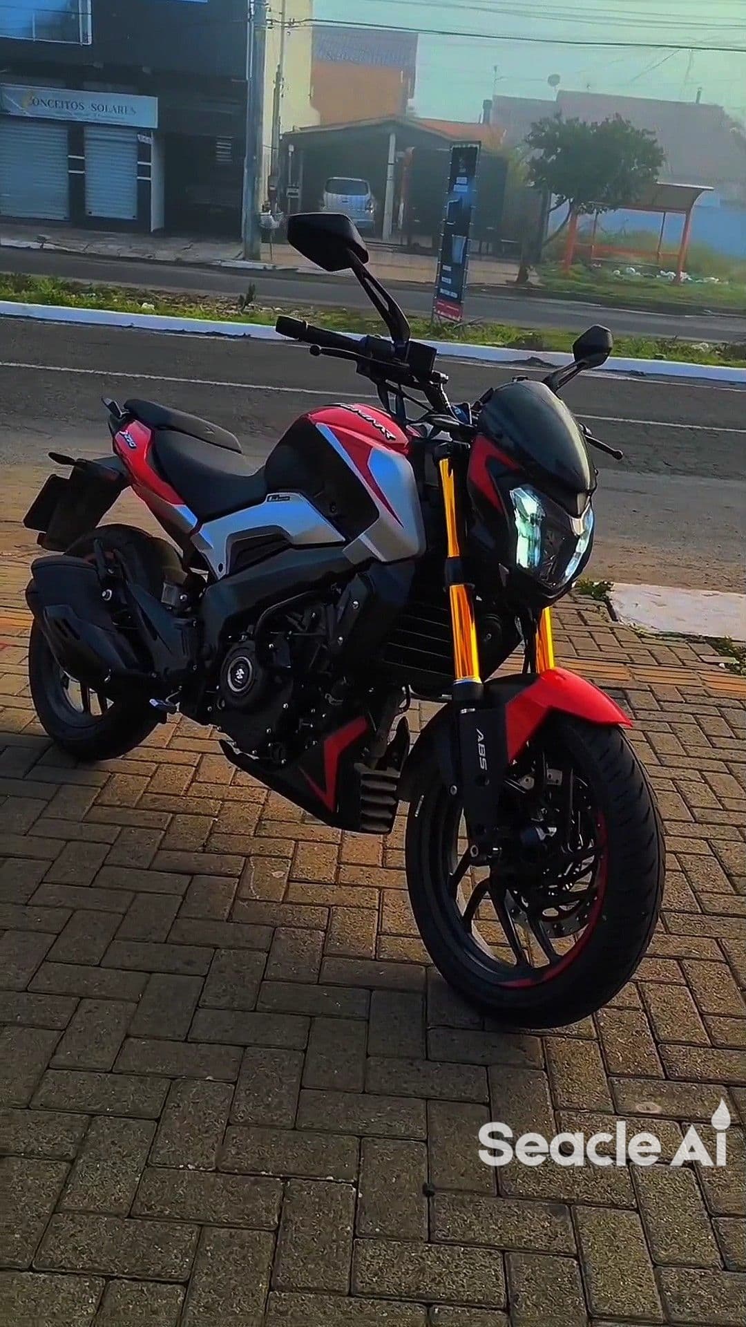 Bajaj Dominar 250