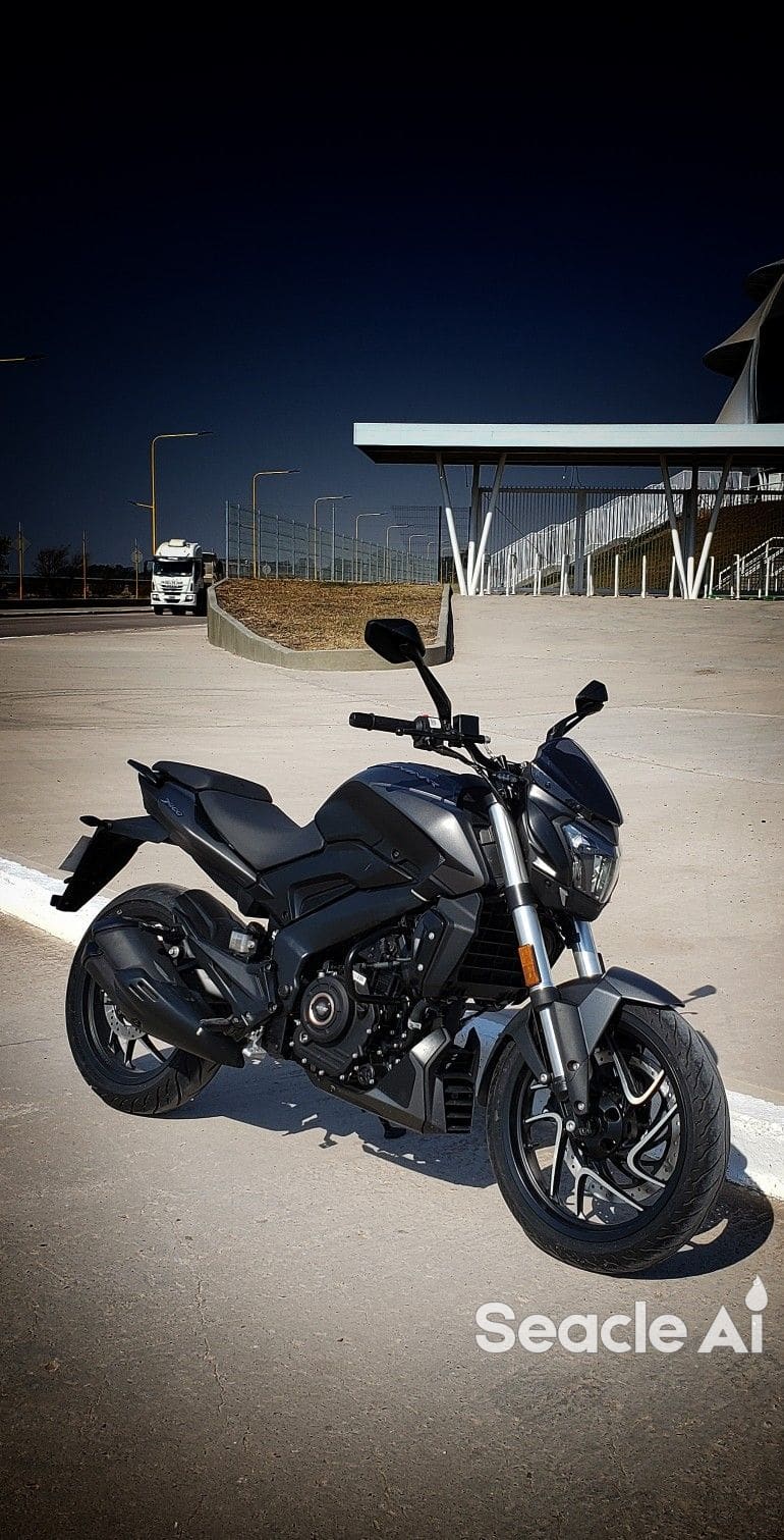 Bajaj Dominar 400